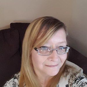 Meet your Posher, Mandy